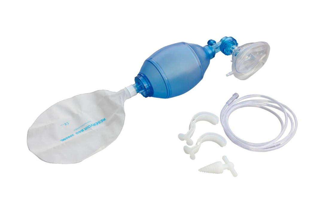 PA-17 | Set resucitador de PVC adulto